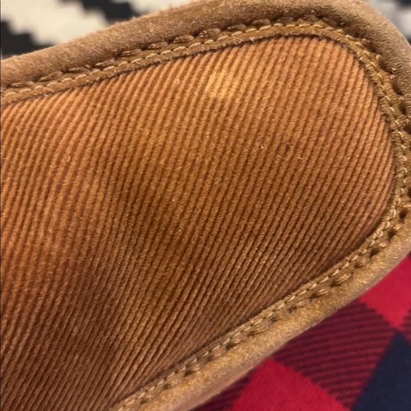 UGG Men’s Ascot Corduroy II Chestnut Slippers - Picture 13 of 15